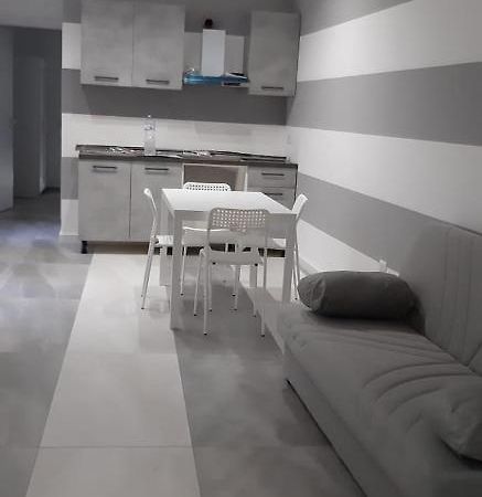 Homedil Palermo Buitenkant foto